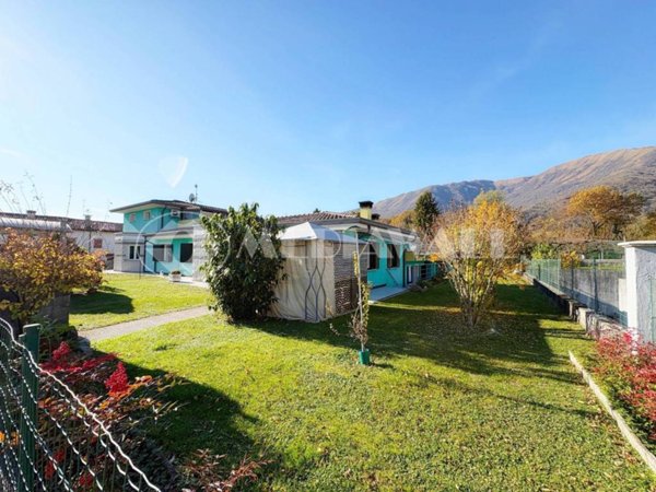 casa indipendente in vendita ad Aviano