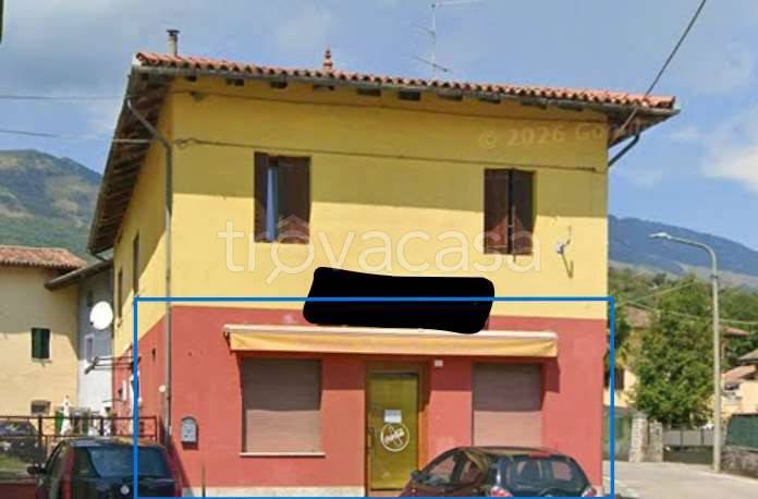 negozio in vendita ad Aviano