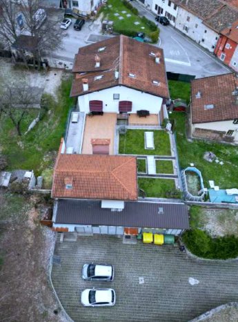 locale di sgombero in vendita ad Aviano