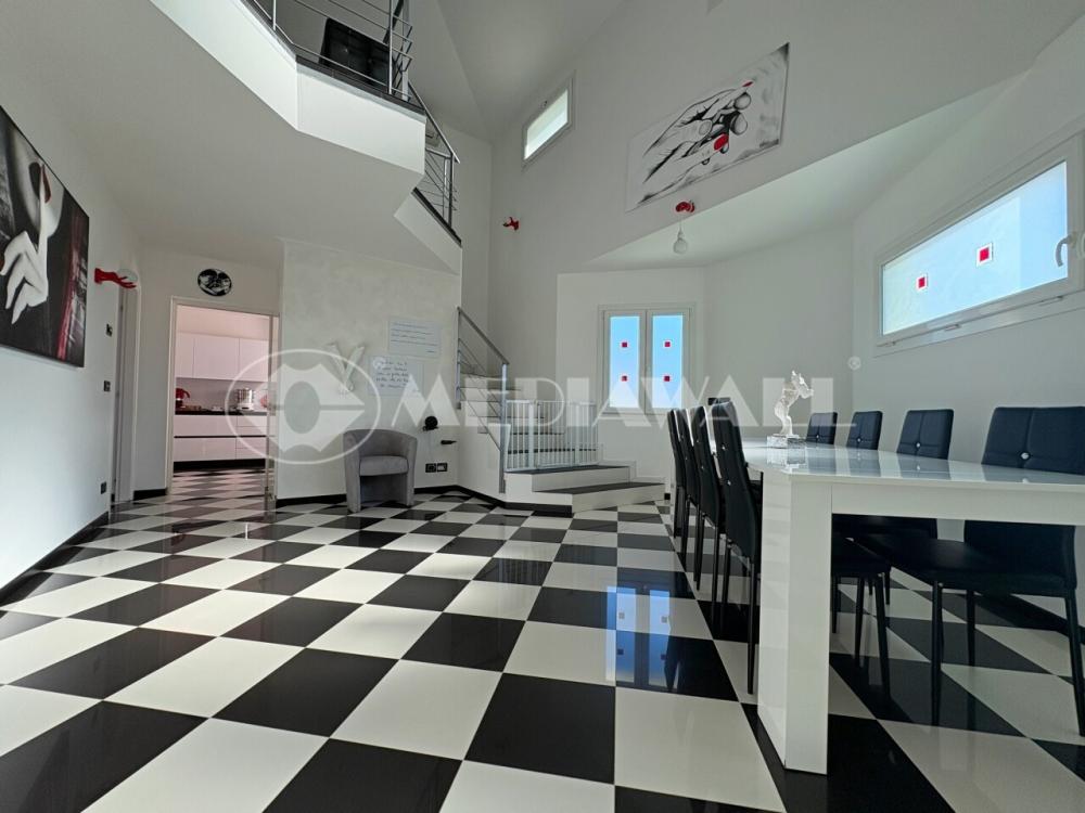 casa indipendente in vendita ad Aviano