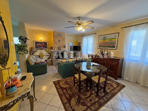 casa indipendente in vendita ad Aviano