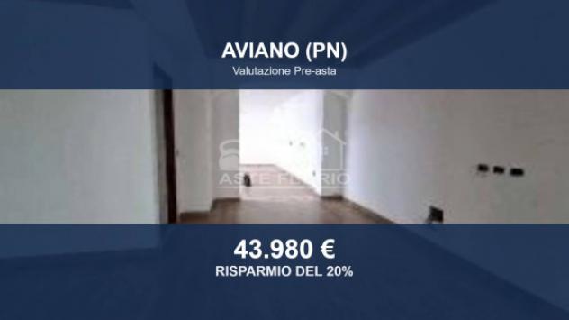 negozio in vendita ad Aviano