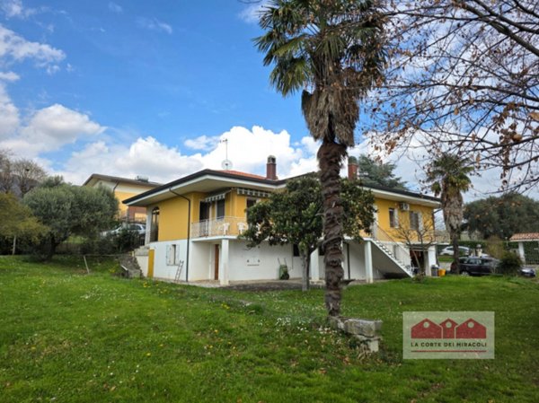 casa indipendente in vendita ad Aviano