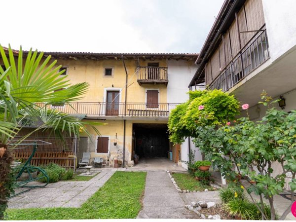 casa indipendente in vendita ad Aviano