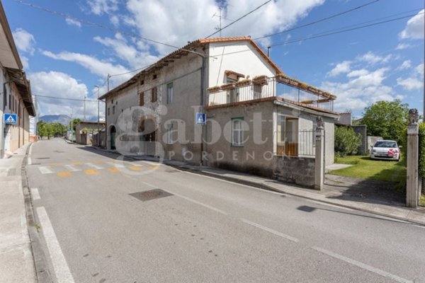 casa indipendente in vendita ad Aviano