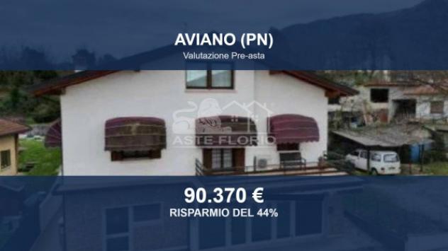 negozio in vendita ad Aviano
