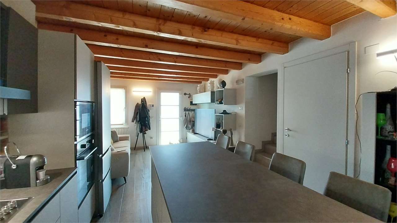 appartamento in vendita ad Aviano
