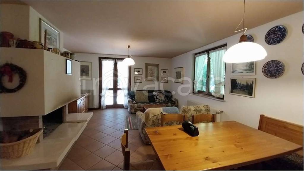 casa indipendente in vendita ad Aviano