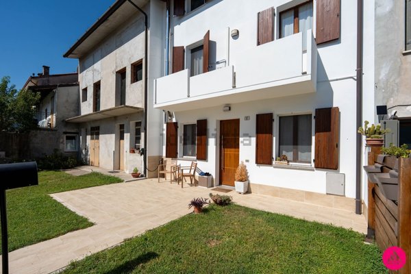 villa in vendita ad Aviano