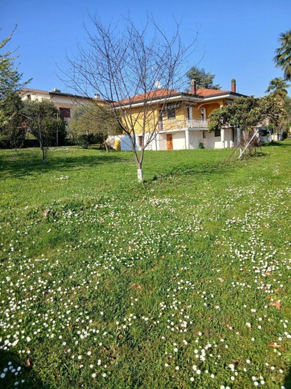 casa indipendente in vendita ad Aviano