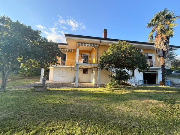 casa indipendente in vendita ad Aviano