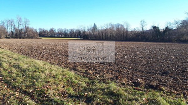 terreno in vendita ad Aviano