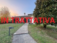 casa indipendente in vendita ad Azzano Decimo