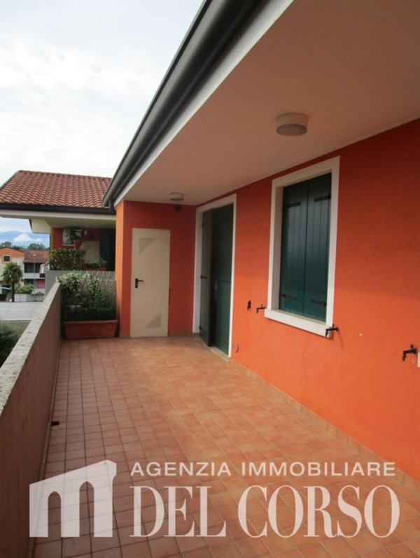 appartamento in vendita ad Azzano Decimo in zona Tiezzo