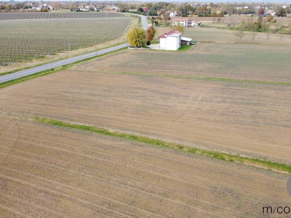 terreno edificabile in vendita ad Azzano Decimo