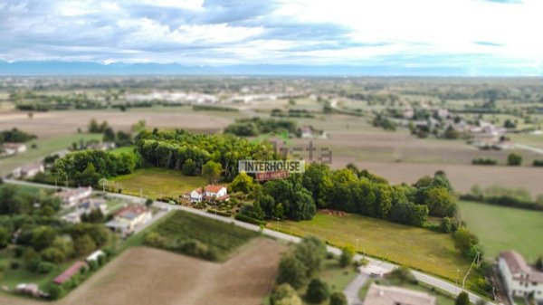 casa indipendente in vendita ad Azzano Decimo