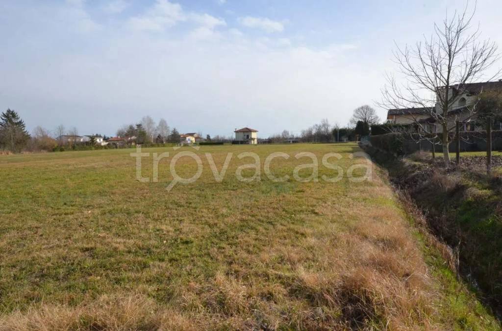 terreno agricolo in vendita ad Azzano Decimo in zona Corva