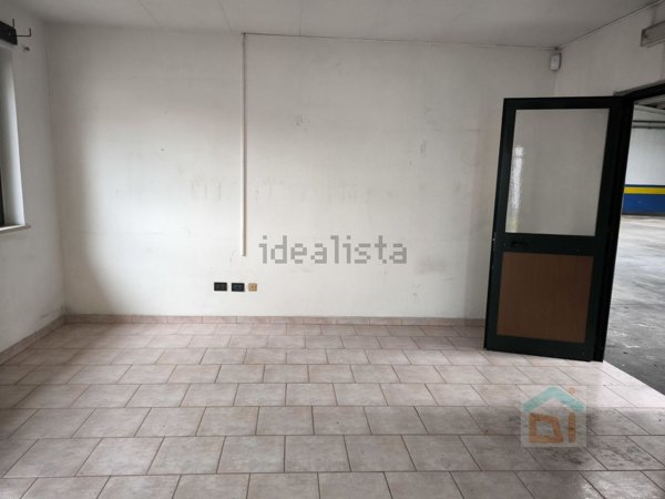 ufficio in vendita ad Azzano Decimo