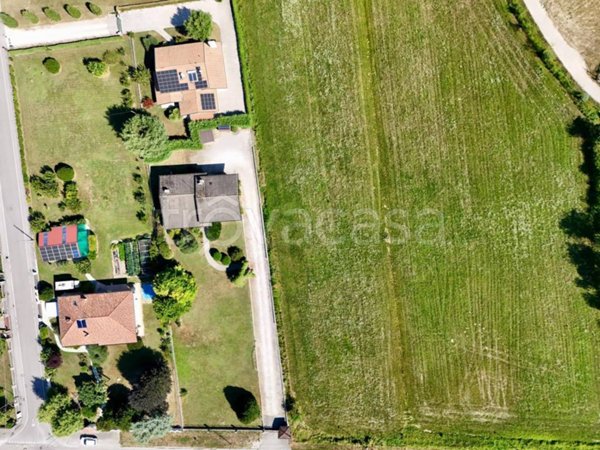 casa indipendente in vendita ad Azzano Decimo