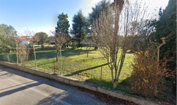 casa indipendente in vendita ad Azzano Decimo