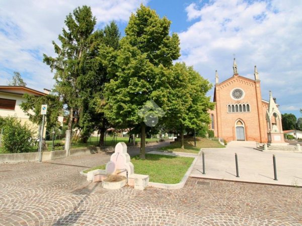 terreno agricolo in vendita ad Azzano Decimo in zona Fagnigola