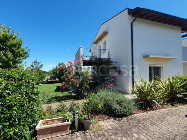 casa indipendente in vendita ad Azzano Decimo