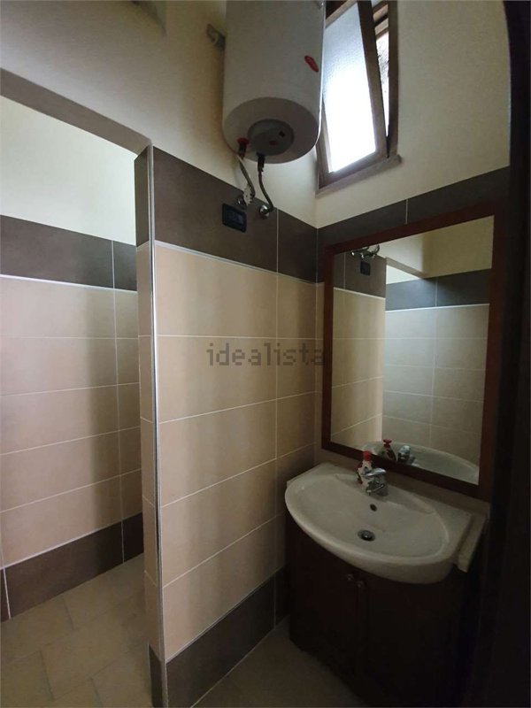 ufficio in vendita ad Azzano Decimo in zona Tiezzo