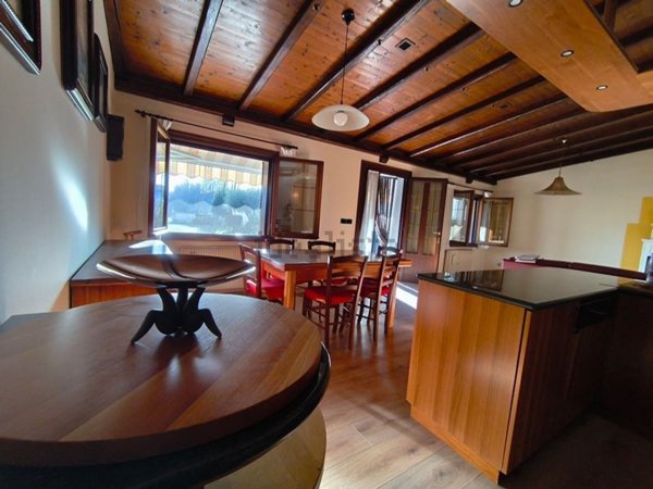 casa indipendente in vendita ad Azzano Decimo