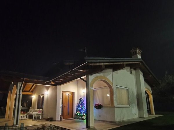 casa indipendente in vendita ad Azzano Decimo in zona Tiezzo