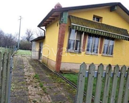 casa indipendente in vendita ad Azzano Decimo