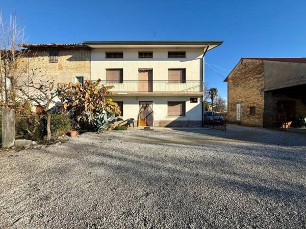 casa indipendente in vendita ad Azzano Decimo