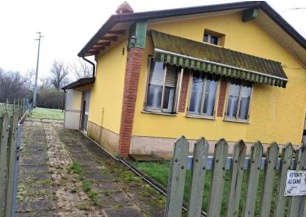 casa indipendente in vendita ad Azzano Decimo