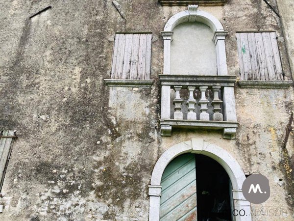 casa indipendente in vendita ad Azzano Decimo in zona Corva