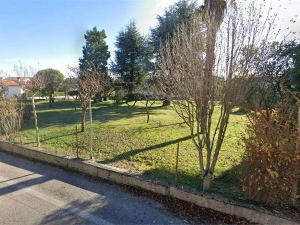 terreno agricolo in vendita ad Azzano Decimo