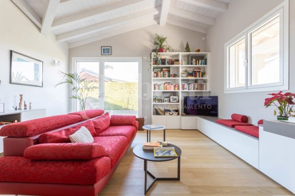 casa indipendente in vendita ad Azzano Decimo