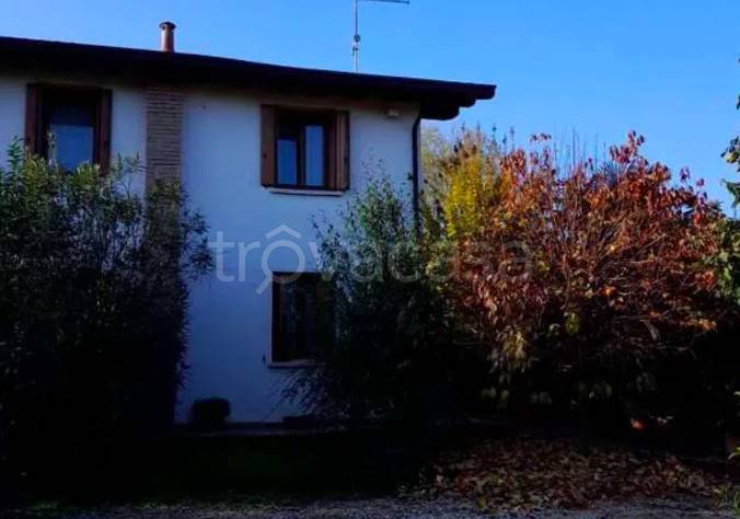 casa indipendente in vendita ad Azzano Decimo