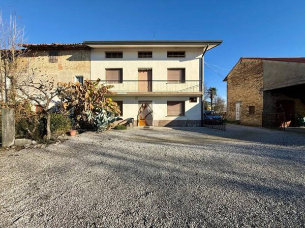 casa indipendente in vendita ad Azzano Decimo