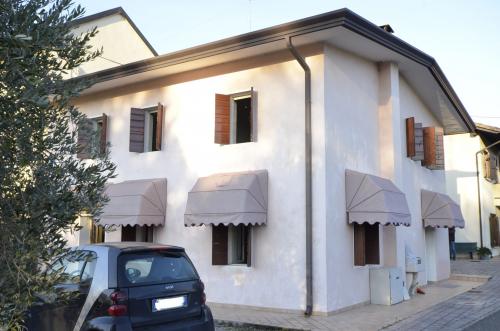 casa indipendente in vendita ad Azzano Decimo