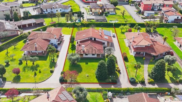 casa indipendente in vendita ad Azzano Decimo