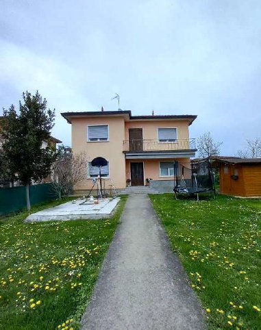casa indipendente in vendita ad Azzano Decimo