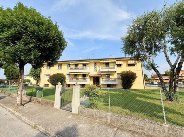 appartamento in vendita ad Azzano Decimo