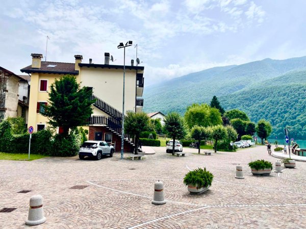 appartamento in vendita a Barcis