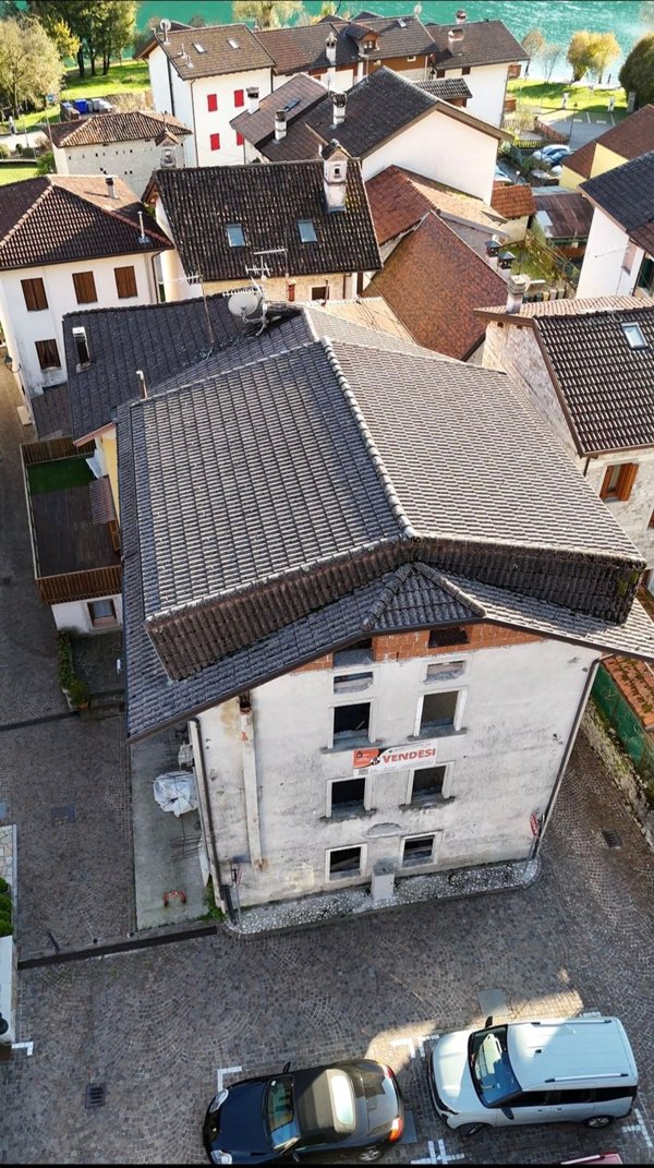 appartamento in vendita a Barcis