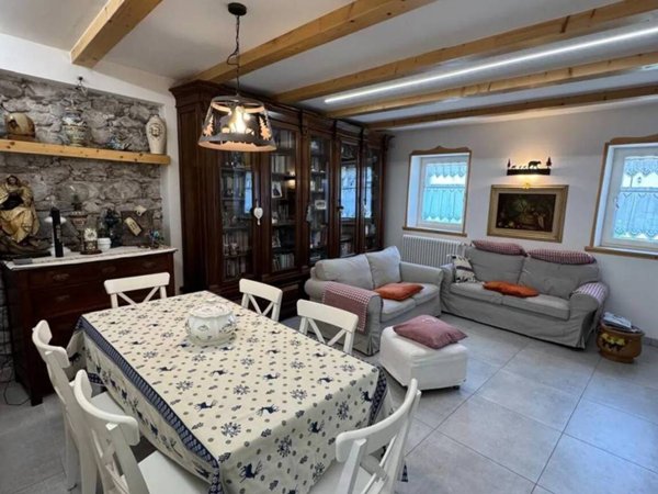 casa indipendente in vendita a Barcis