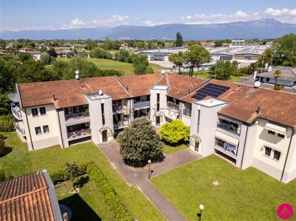 casa indipendente in vendita a Brugnera in zona Maron