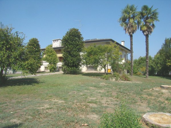 casa indipendente in vendita a Brugnera