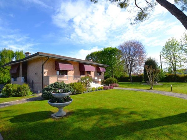 casa indipendente in vendita a Brugnera