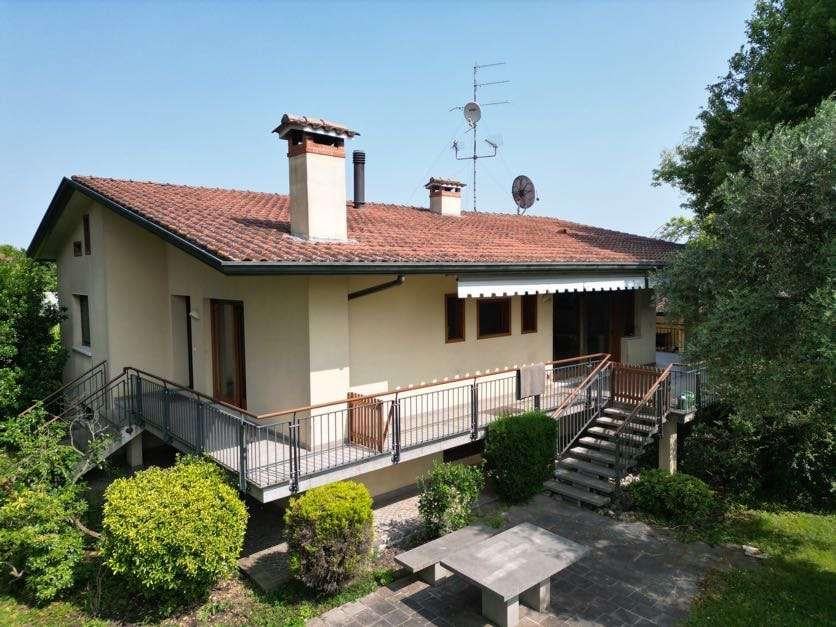 casa indipendente in vendita a Brugnera