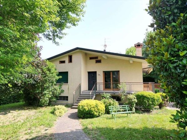 casa indipendente in vendita a Brugnera
