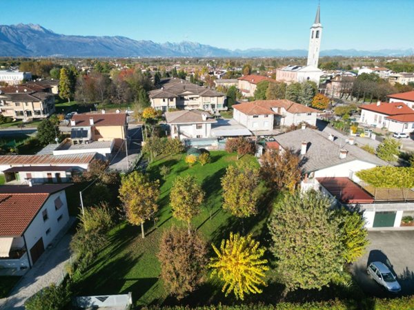 terreno edificabile in vendita a Brugnera